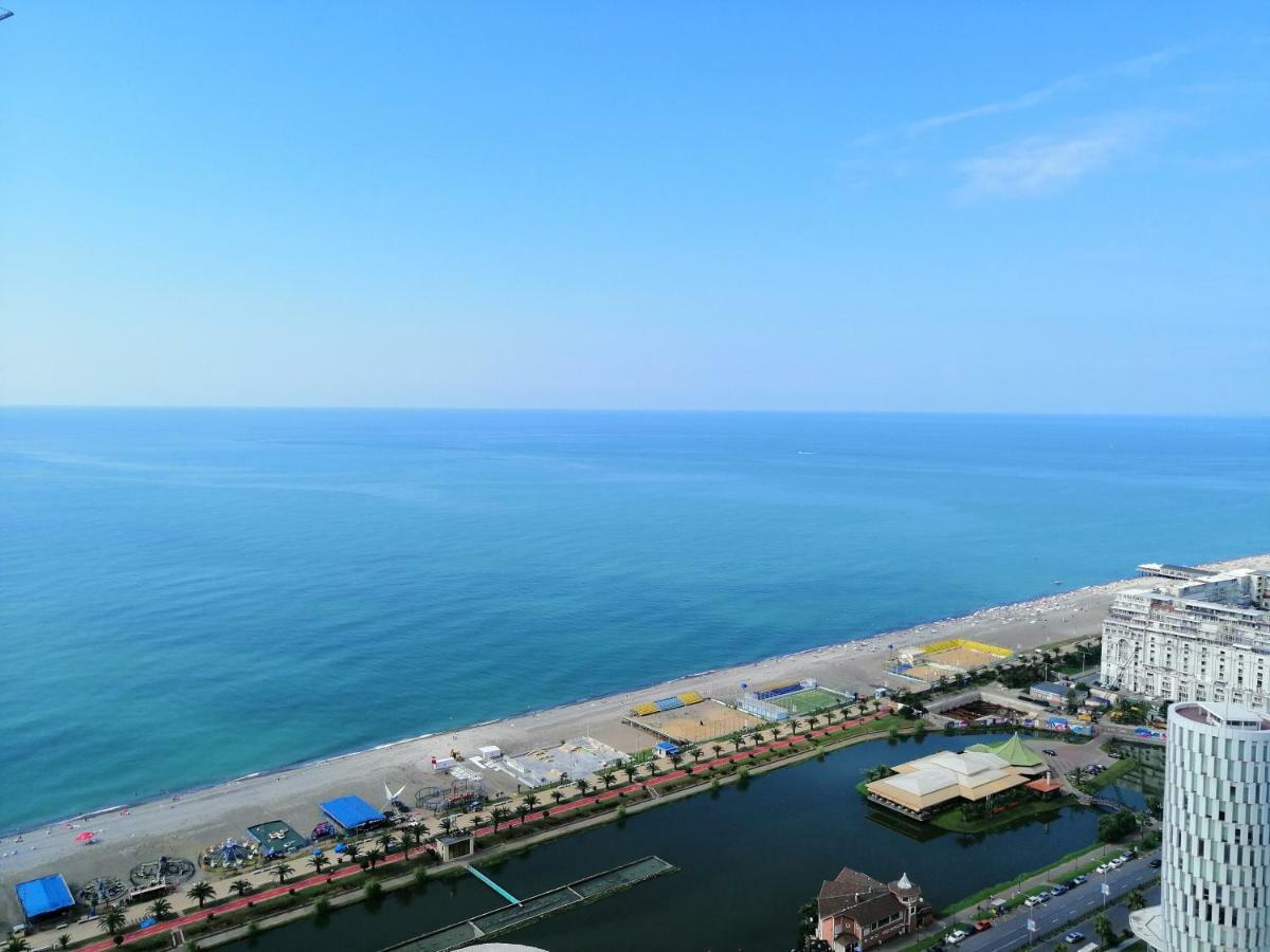 Orbi City Towers Batumi Exterior foto